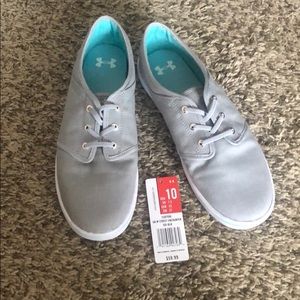 Under Armour street shoes, never worn, brand new!